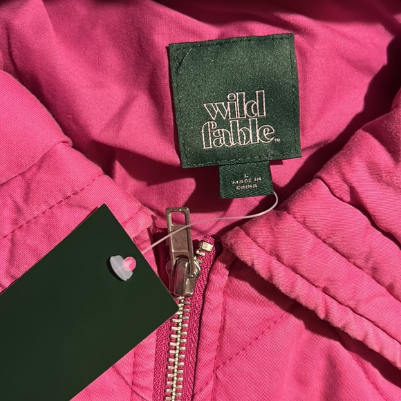 Women’s Woven quilted bomber jacket color vibrant pink NWT - Picture 5 of 11